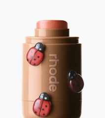 A creamy blush for BUILDABLE color + BABY-SOFT cheeks.
