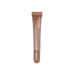 SWEET APPLE A sheer-but-buildable, shimmery golden brown tint with a tart apple candy scent.