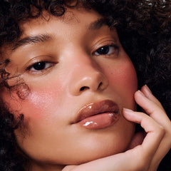 model wearing pocket blush in spicy marg