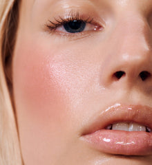 model wearing pocket blush in tan line