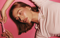 Hailey Bieber wears peptide lip tint in jelly bean
