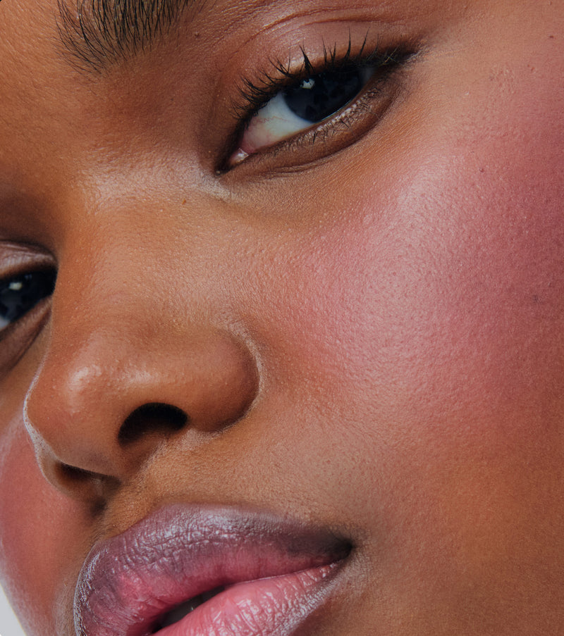 model wears pocket blush piggy