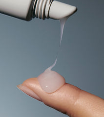 peptide lip treatment squeeze on fingertip