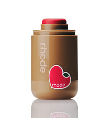 A creamy blush for BUILDABLE color + BABY-SOFT cheeks.