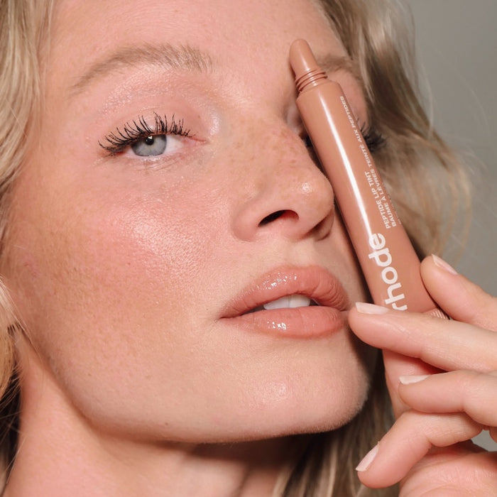 ash with peptide lip tint colada