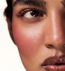 shania in pocket blush date cake