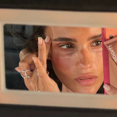 izabel glowing