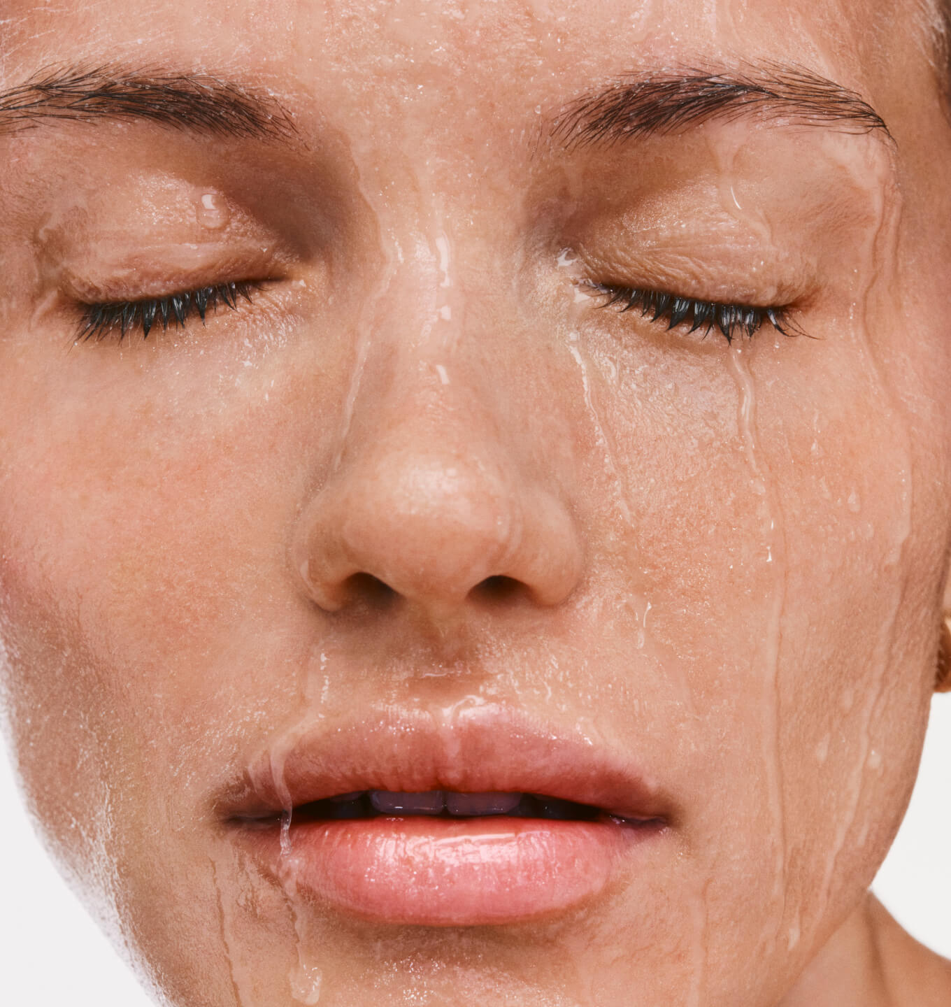 exfoliates image