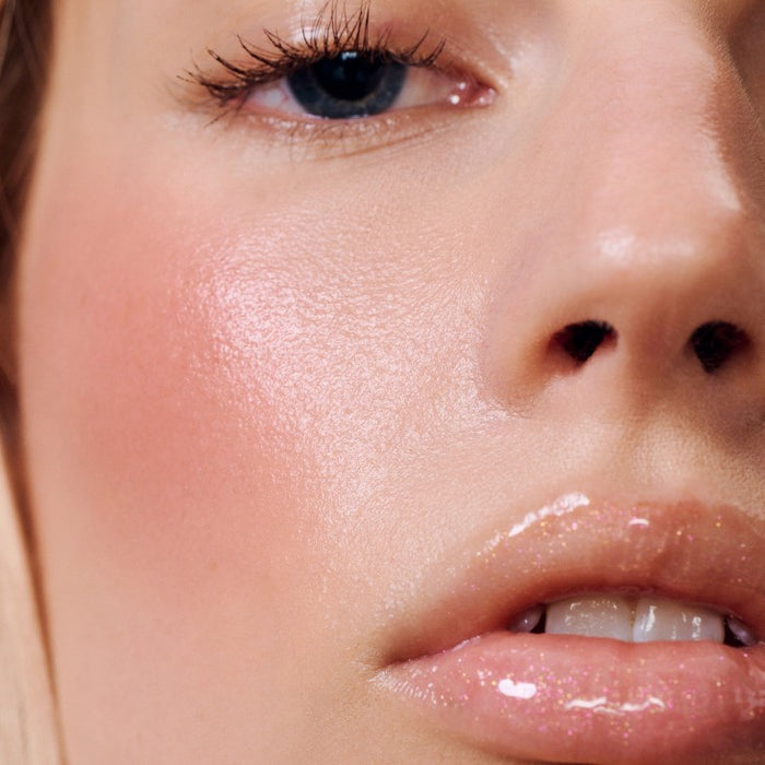 model wearing pocket blush in tan line