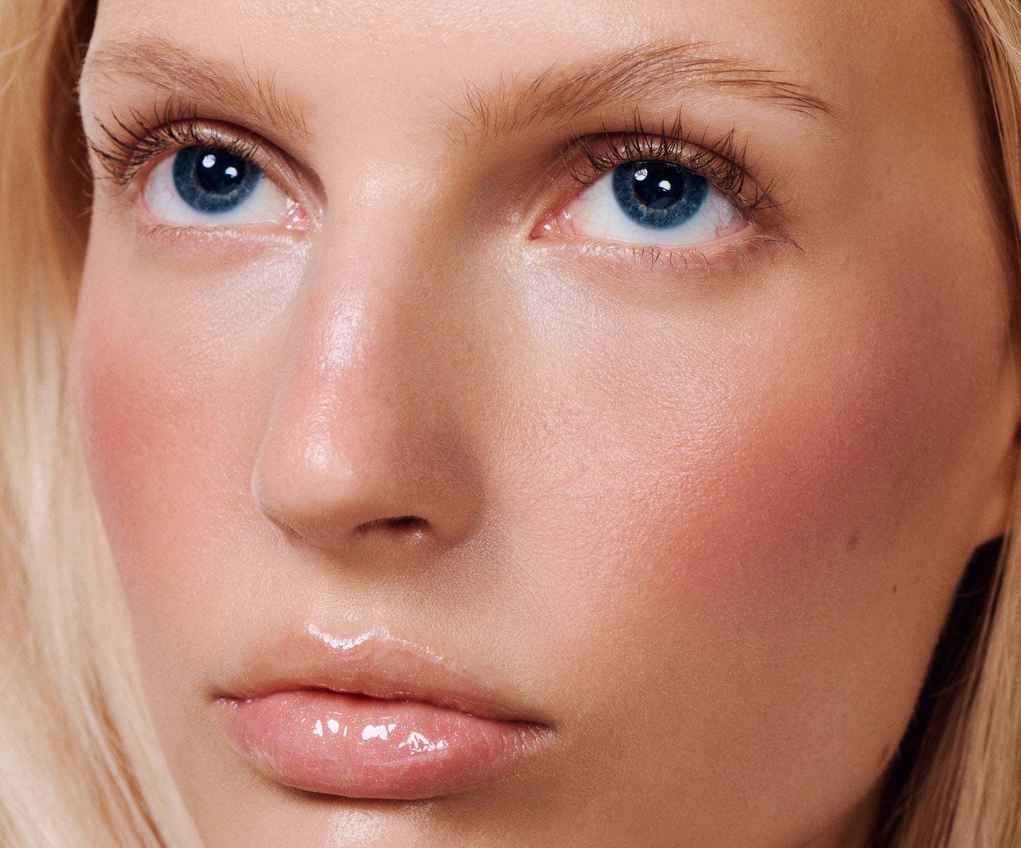 Tanplane pocket blush - tan line | rhode skin